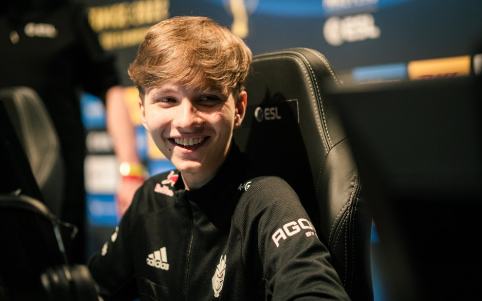 制上起到了 制上起到了