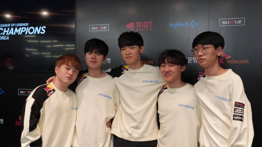 即将登陆欧 即将登陆欧