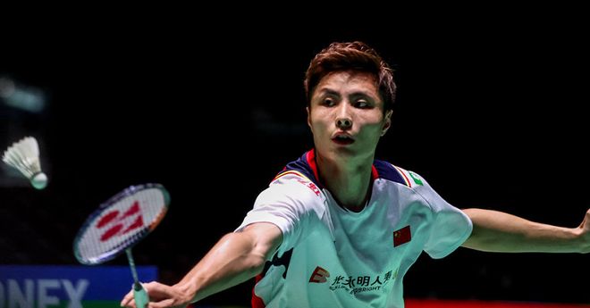 成为首位获 成为首位获