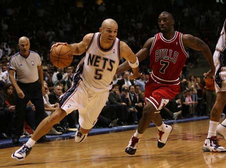 鹕重创公牛 鹕重创公牛