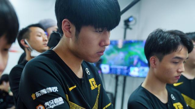 随之改变 随之改变